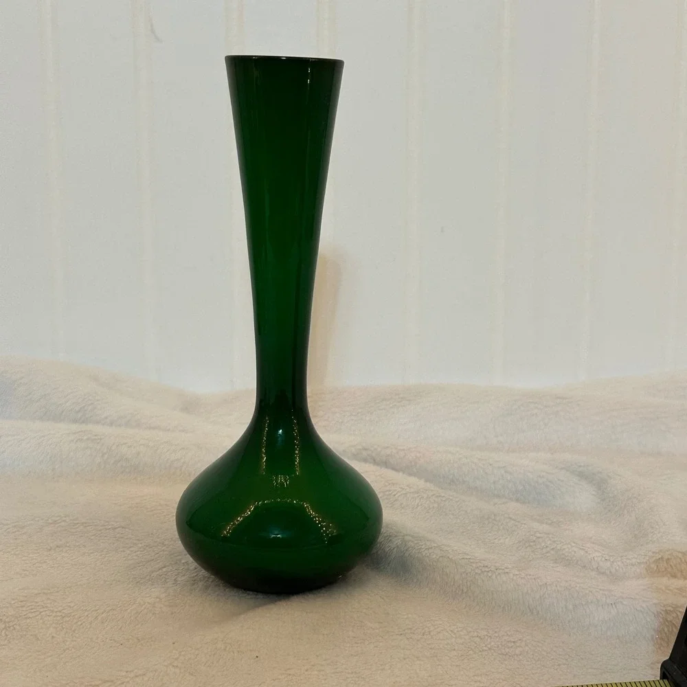 Vintage Bud Vase Home 7in Emerald Green Excellent Cased Glass MCM Style Art